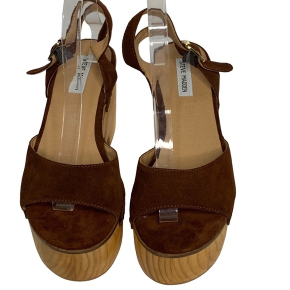 Steve Madden Suede & Wooden Platform Clog Sandals Brass Rivets Adjustable Strap - Picture 1 of 12